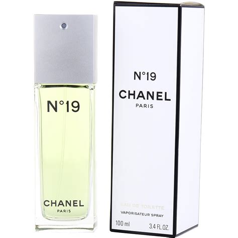 chanel no 19 review|Chanel no 19 perfume history.